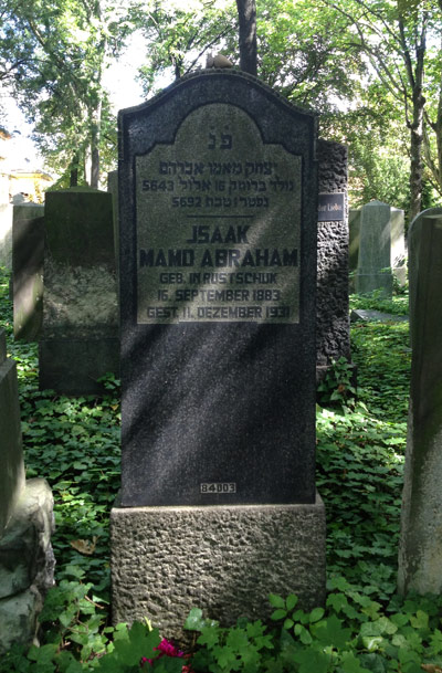 Isak Abraham tombstone, age 13, Ruschuk, 1896