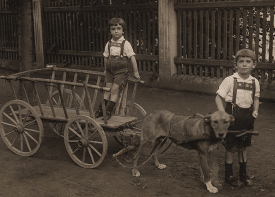 Uriel and Gisy. Thuringia,  1922