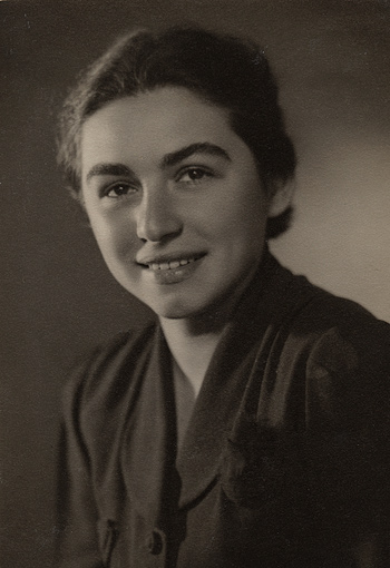 Toni, Tel-Aviv, 1943