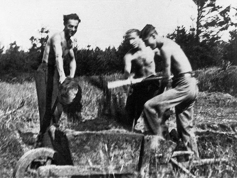 Max Woislawski, Hans Rosenfeld and Siegbert Pinkus. 1938.